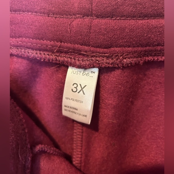 B057. Just Be maroon sweat pants.NWOT 3X - Picture 3 of 3
